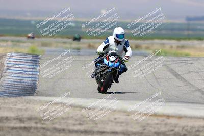 media/May-25-2025-Lets Ride (Sun) [[0ff033e448]]/C Group/1140am (Grapevine)/